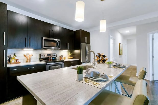 Images Aster Apartments