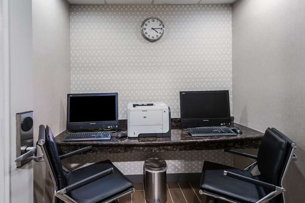 Images Hampton Inn & Suites Chicago/Hoffman Estates