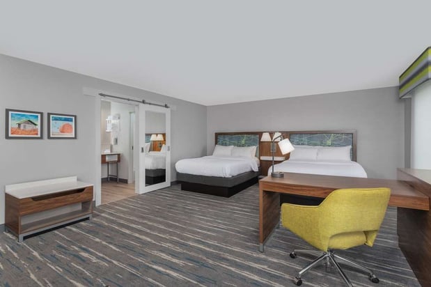 Images Hampton Inn & Suites Lincoln Northeast I-80