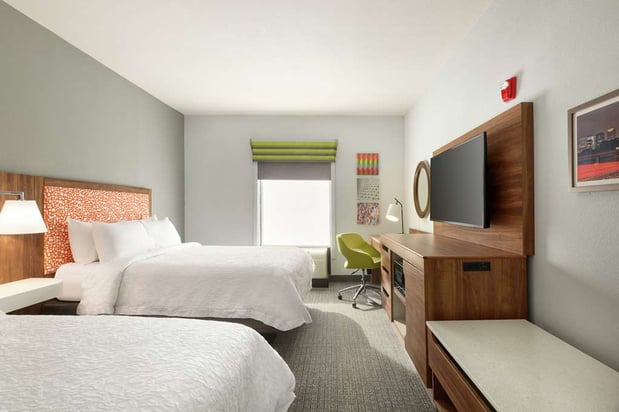 Images Hampton Inn & Suites Houston-Cypress Station