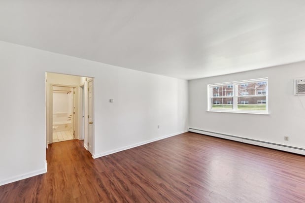 Images Ridgeview Apartment Homes