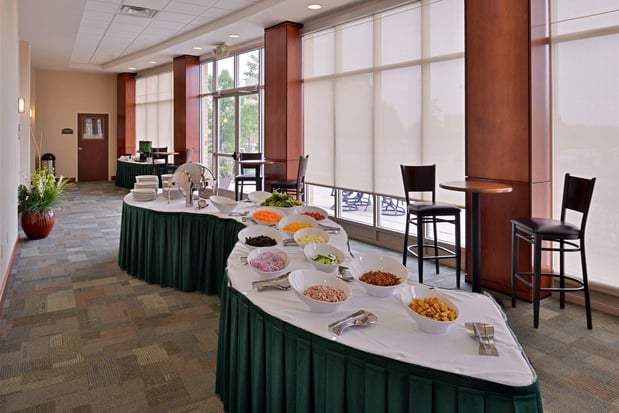 Images Holiday Inn Madison at the American Center by IHG