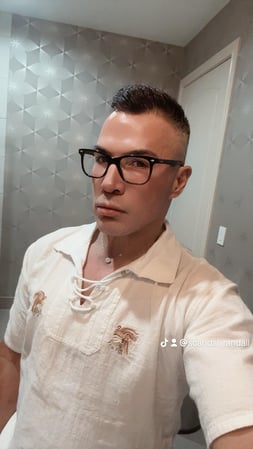 Images R Valentino Hair Salon
