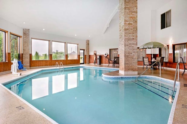 Images Best Western Plus Howe Inn