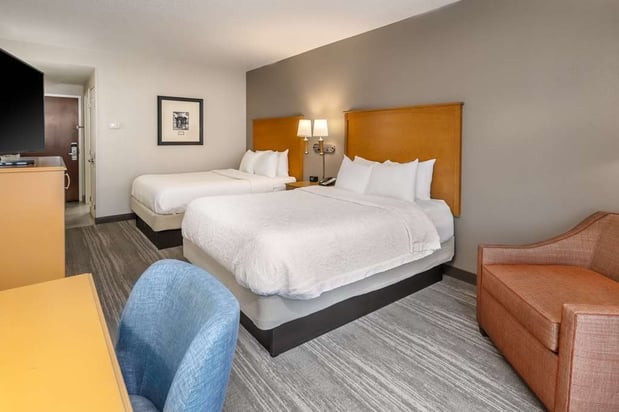 Images Hampton Inn & Suites Nashville-Vanderbilt-Elliston Place