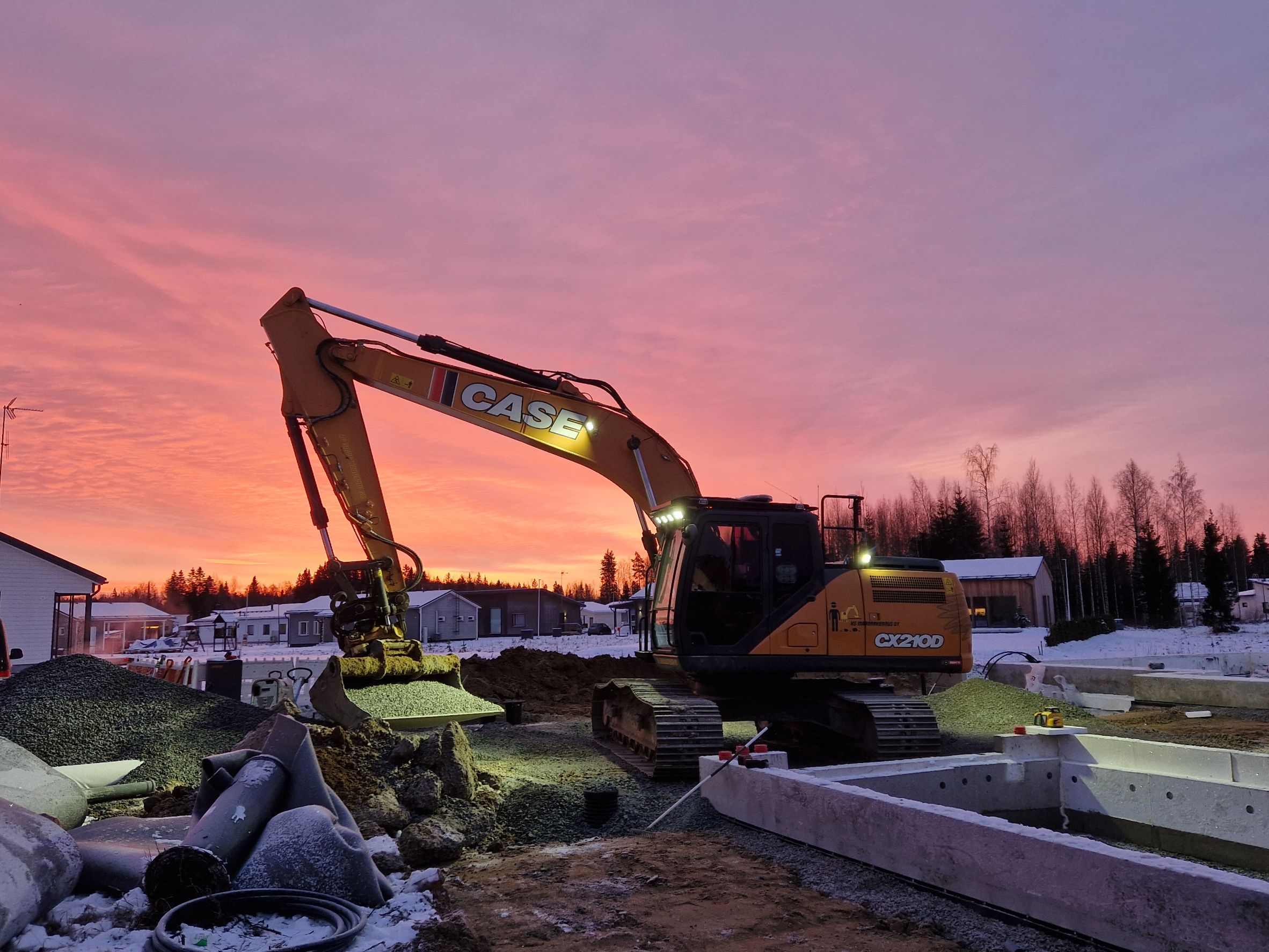 Images KS Maanrakennus Oy