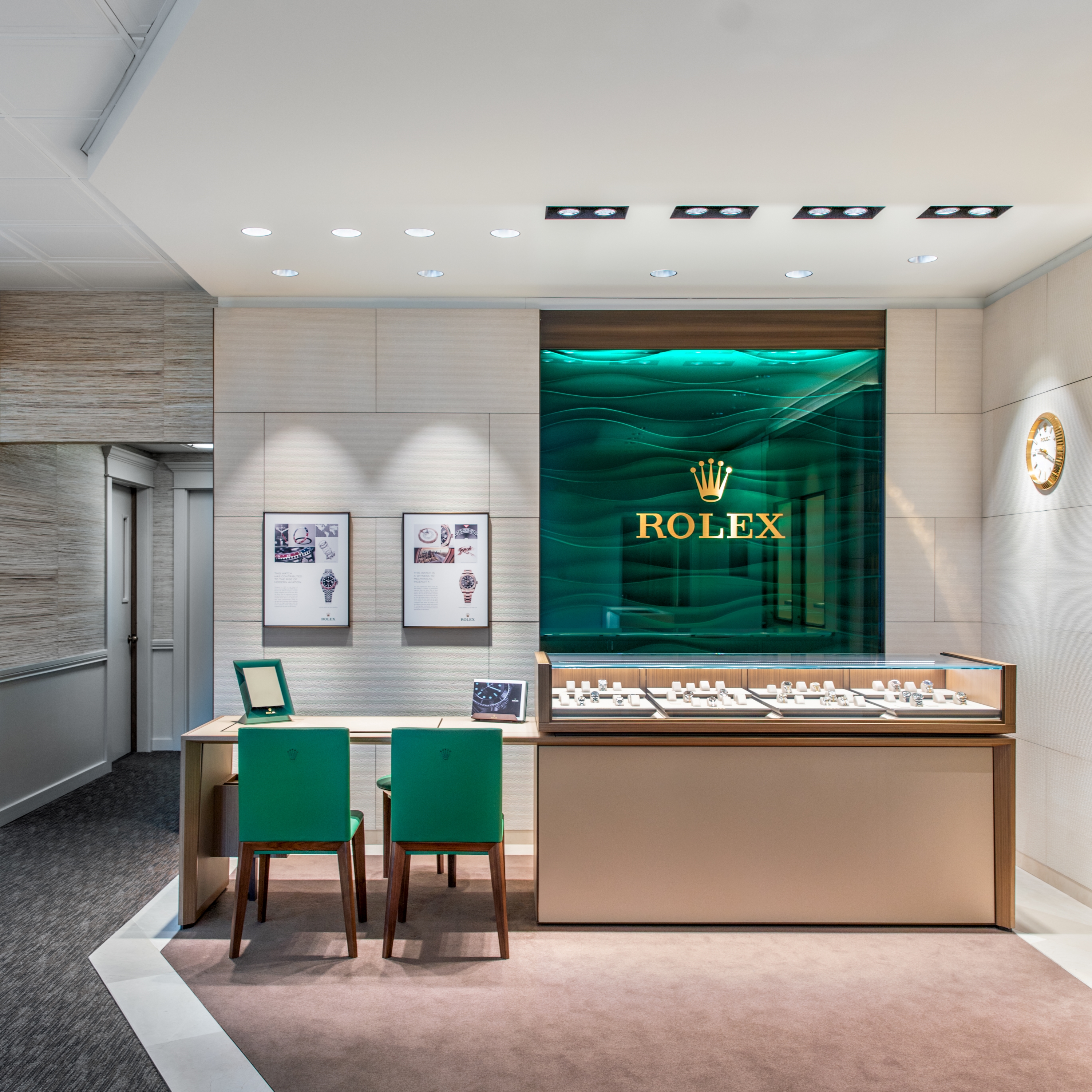 Jack Lewis Jewelers of Bloomington, Illinois is proud to be part of the worldwide network of Official Rolex Jewelers.