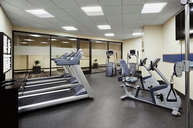 Images Hampton Inn & Suites Chicago/Mt. Prospect