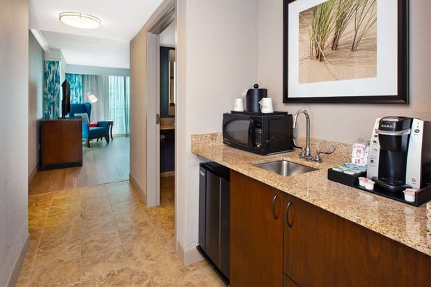 Images Hilton Garden Inn Virginia Beach Oceanfront