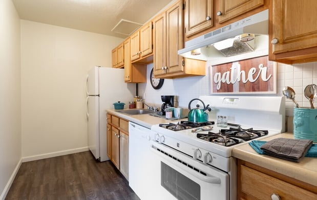 Images Indian Springs Apartments