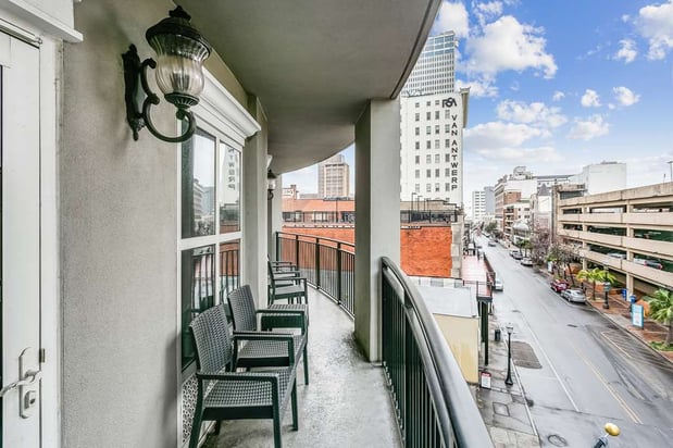 Images Hampton Inn & Suites Mobile- Downtown Historic District