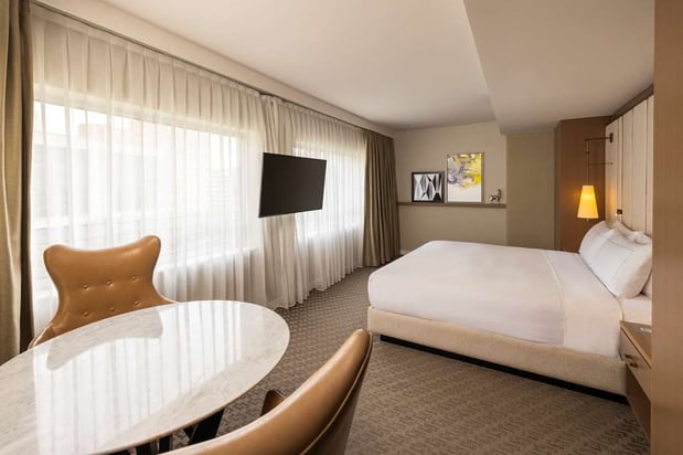 Images The Statler Dallas, Curio Collection by Hilton