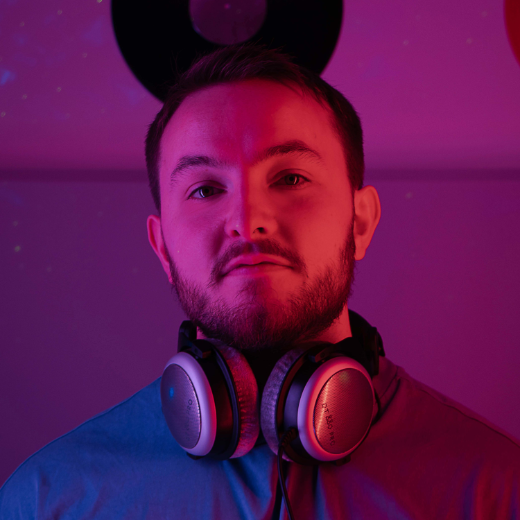 Bild 3 Flipthetrack | Tonstudio für Mixing & Mastering Services und Musikproduktion in Radolfzell