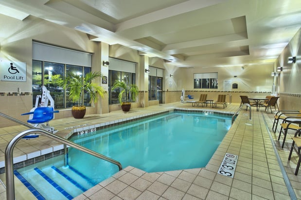 Images Holiday Inn & Suites Green Bay Stadium by IHG