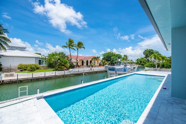 Images Crystal Clear Pools