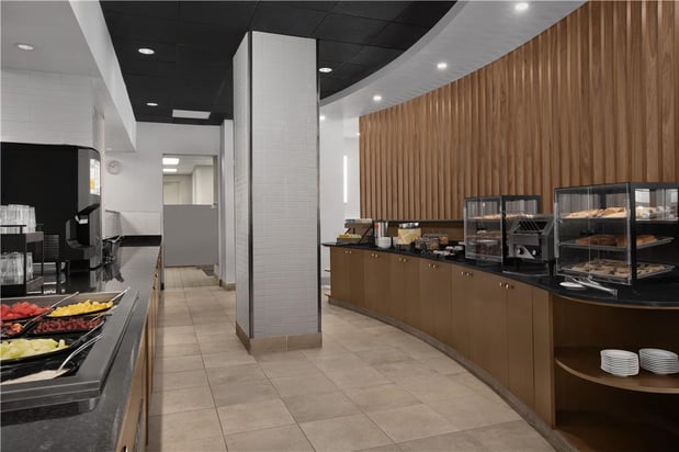 Images Hilton Garden Inn Denver Downtown