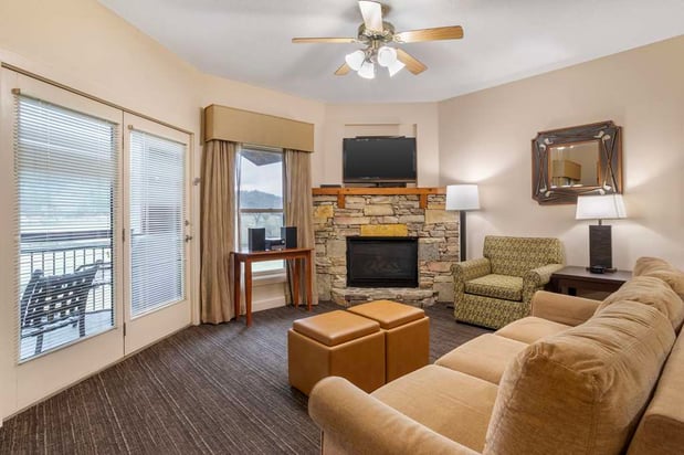 Images Hilton Vacation Club Bent Creek Golf Village Gatlinburg