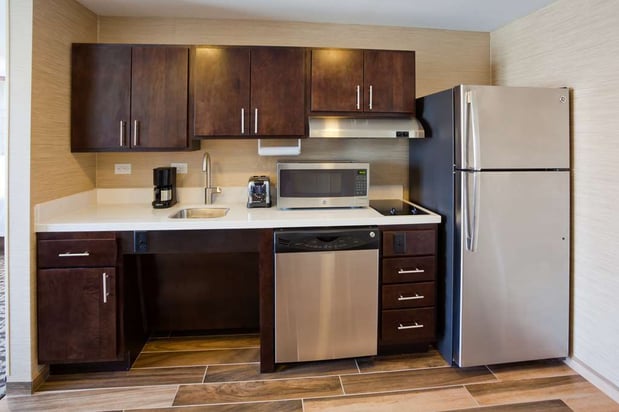 Images Homewood Suites by Hilton Davenport