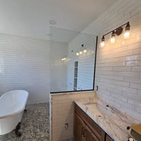 Lookout Frameless Shower Doors, LLC Image