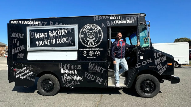 Images Elhaj Custom Food Trucks & Trailers