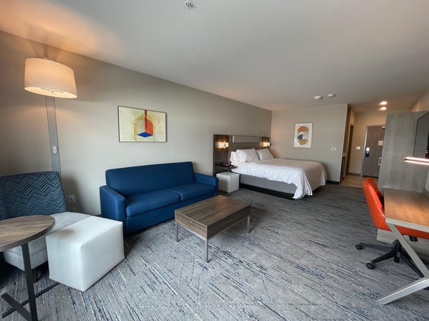 Images Holiday Inn Express & Suites Ft. Smith - Airport by IHG
