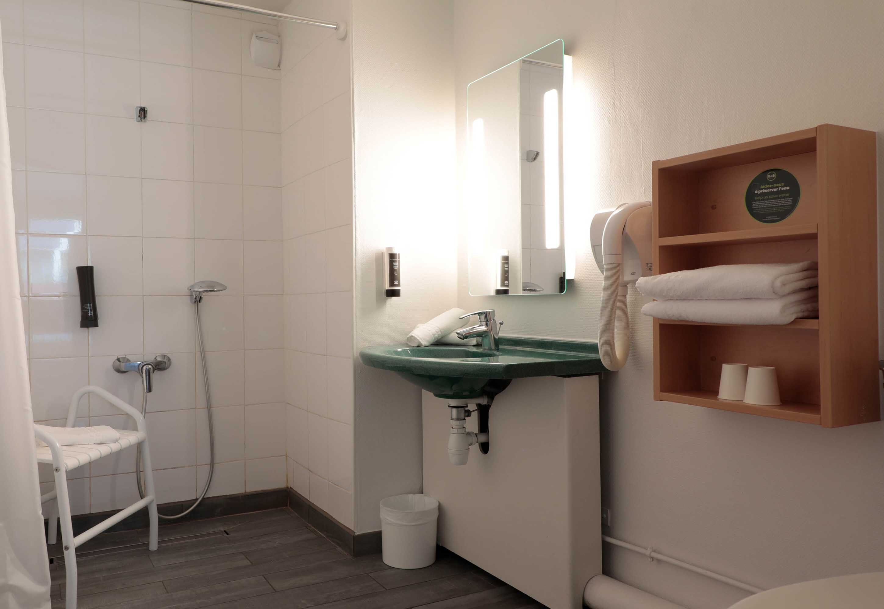 Images B&B HOTEL Lourdes Centre