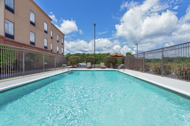 Images Hampton Inn Ozark