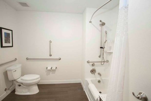 Images Hampton Inn & Suites Downtown St. Paul