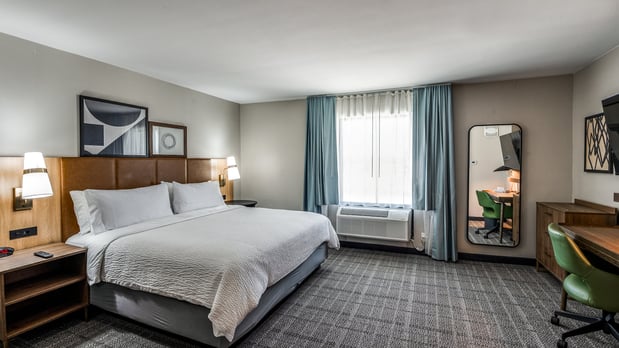Images Staybridge Suites Dallas Market Ctr Love Field by IHG
