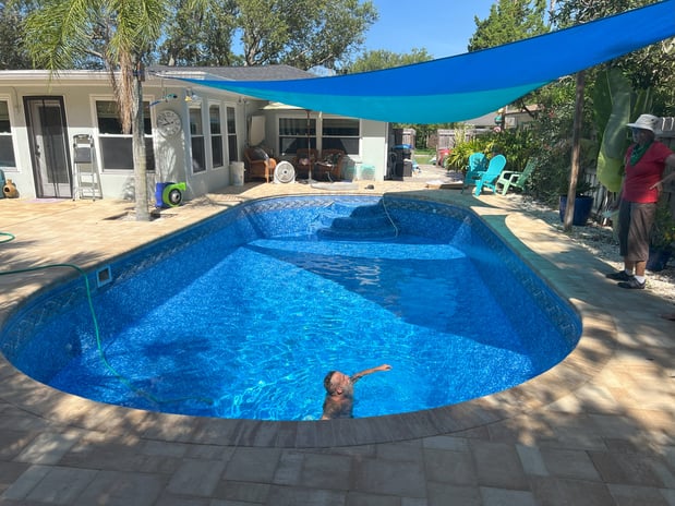 Images Paradise Palm Pools Inc