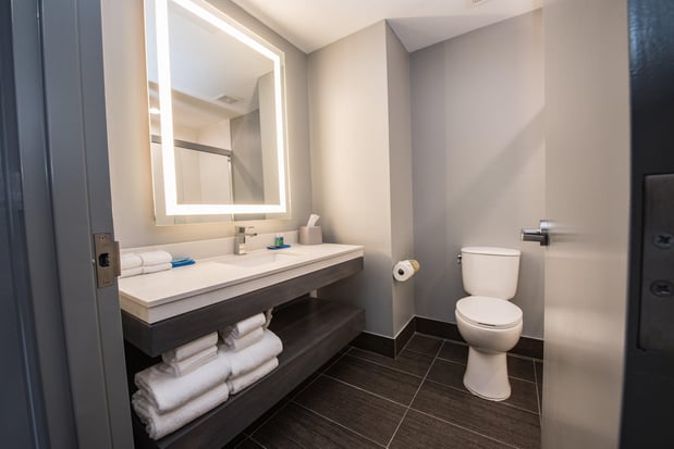 Images Holiday Inn Express & Suites Houston - Hobby Airport Area by IHG