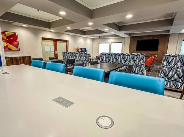 Images Holiday Inn Express Kearney by IHG