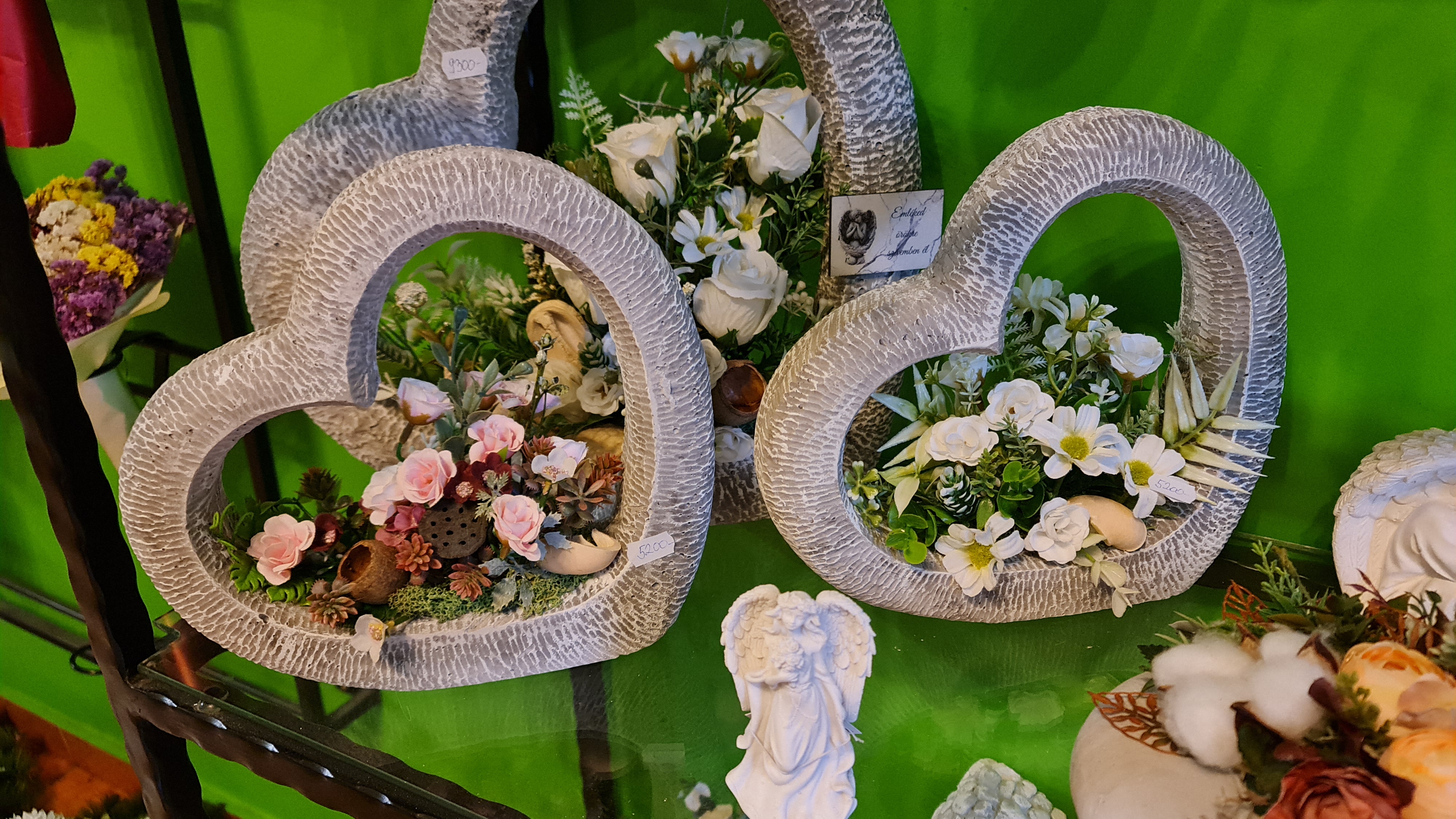 Images Orchidea Temetkezés  Black-Box 97 Kft.