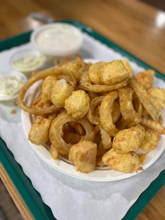 Images Townline Pizzeria Seafood/Harrison's Roast Beef