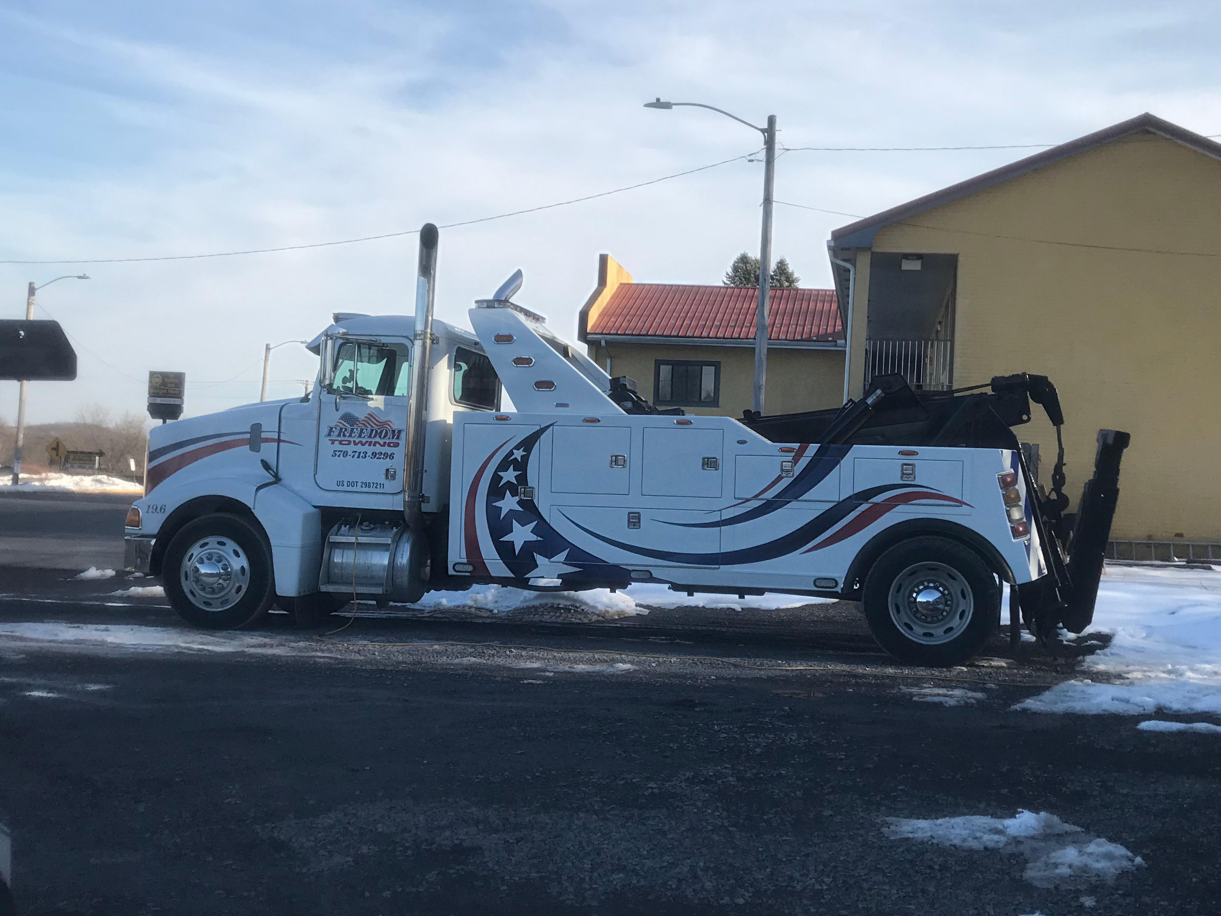 Freedom Towing Photo