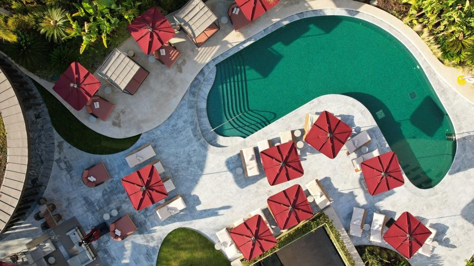 Ritz Pool Bar