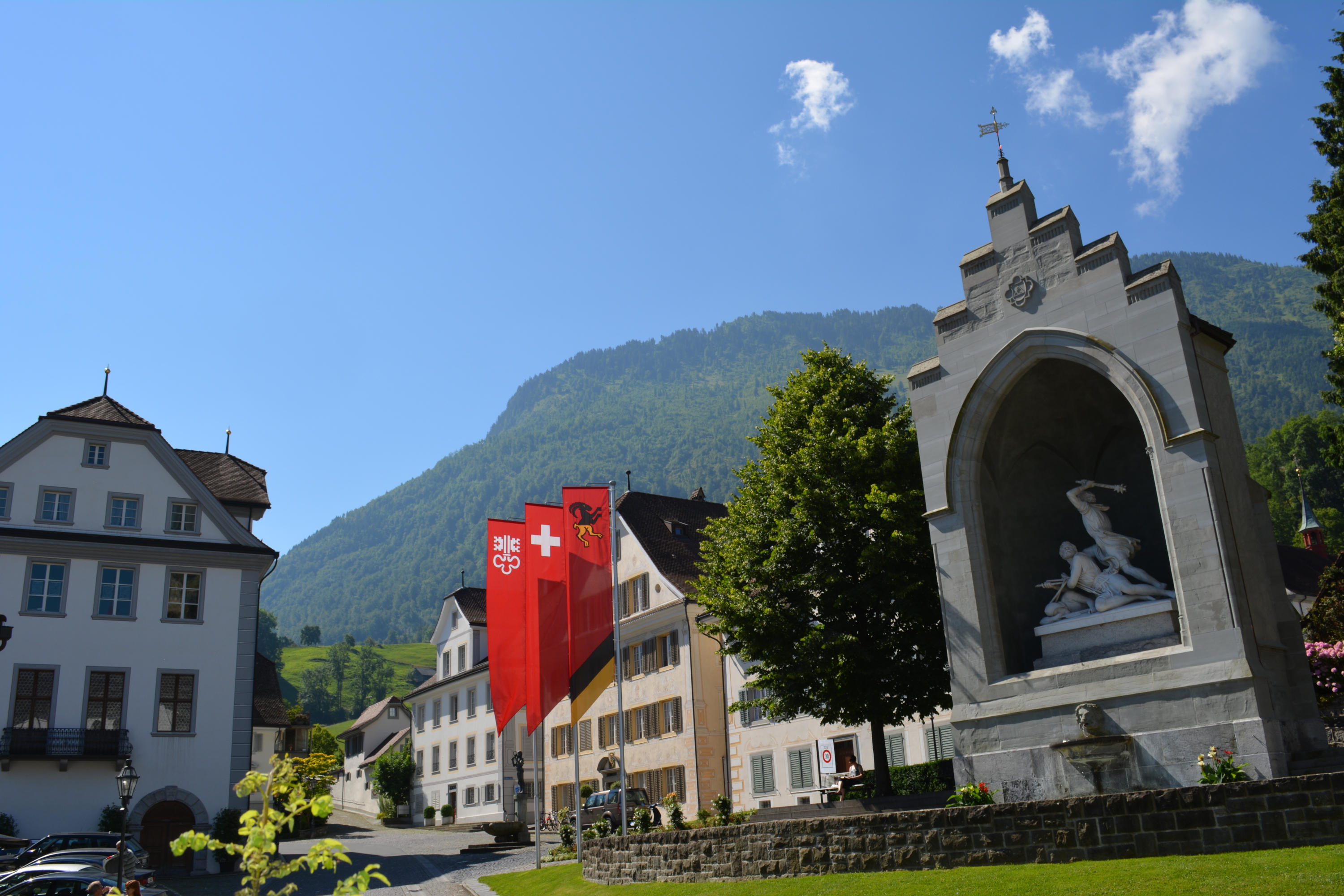 casa panorama immobilien - seit 1987 Ihr Vermarktungsspezialist für Immobilien, Sonnenbergstrasse 19 in Hergiswil