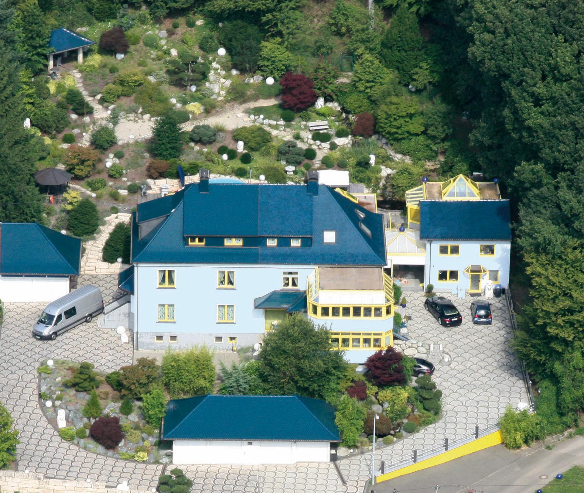 IKO Import Klaus Otte GmbH, Maikesselkopf 23 in Neunkirchen