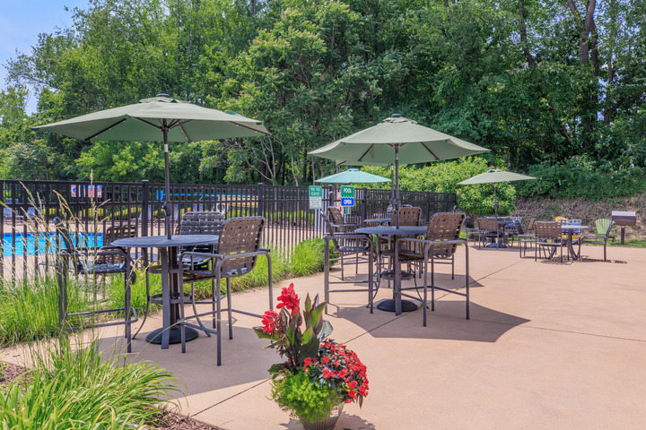 Images Pebblebrook Apartments