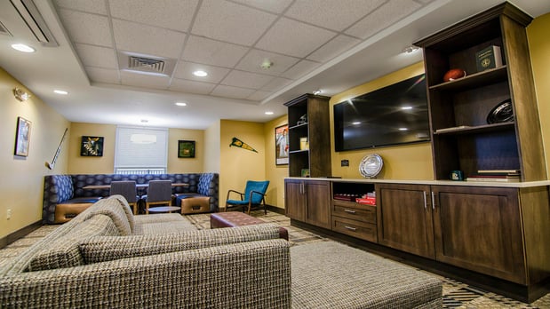 Images Staybridge Suites Marquette by IHG