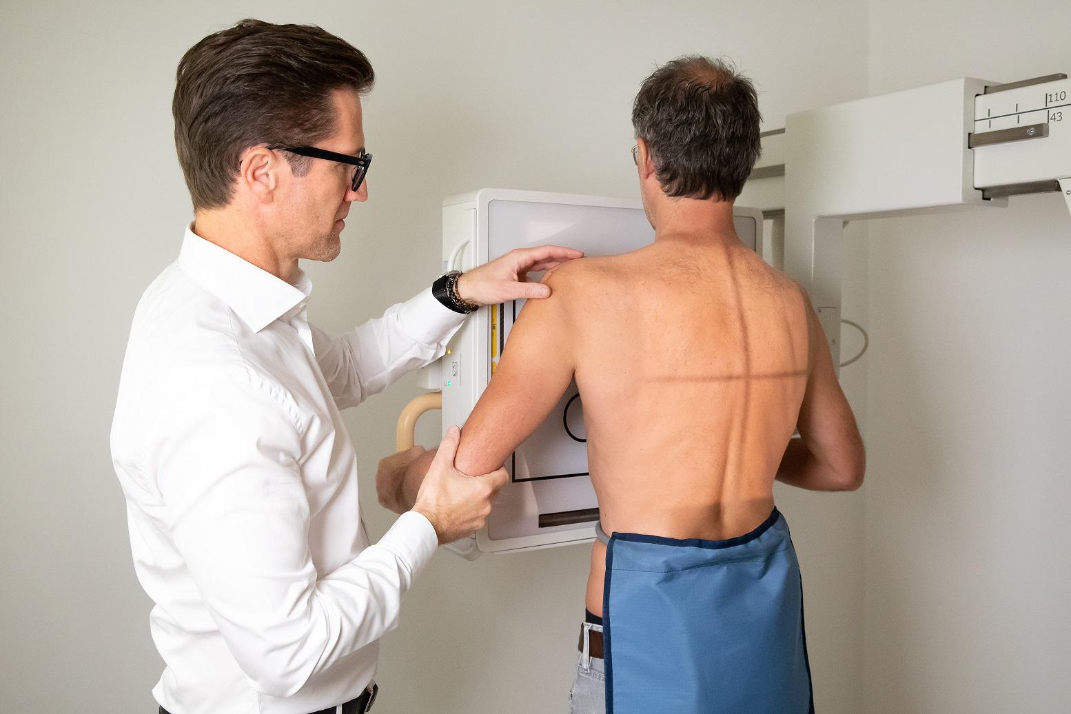 Dr. Molnar Lungenfacharzt, Aniferstraße 9 in Anif