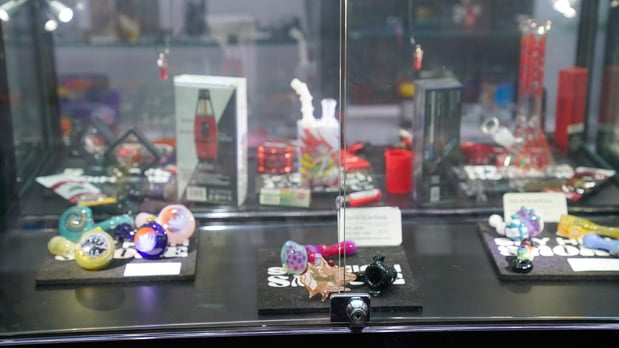 Images Sky High Smoke Shop