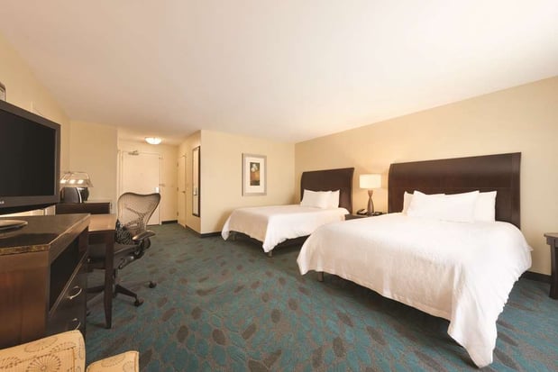 Images Hilton Garden Inn Fargo