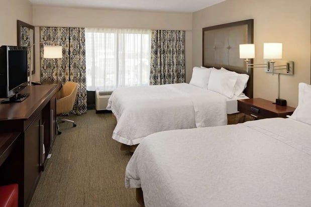 Images Hampton Inn Louisville Downtown