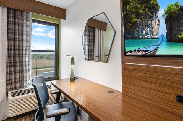Images Holiday Inn Express Harlingen by IHG