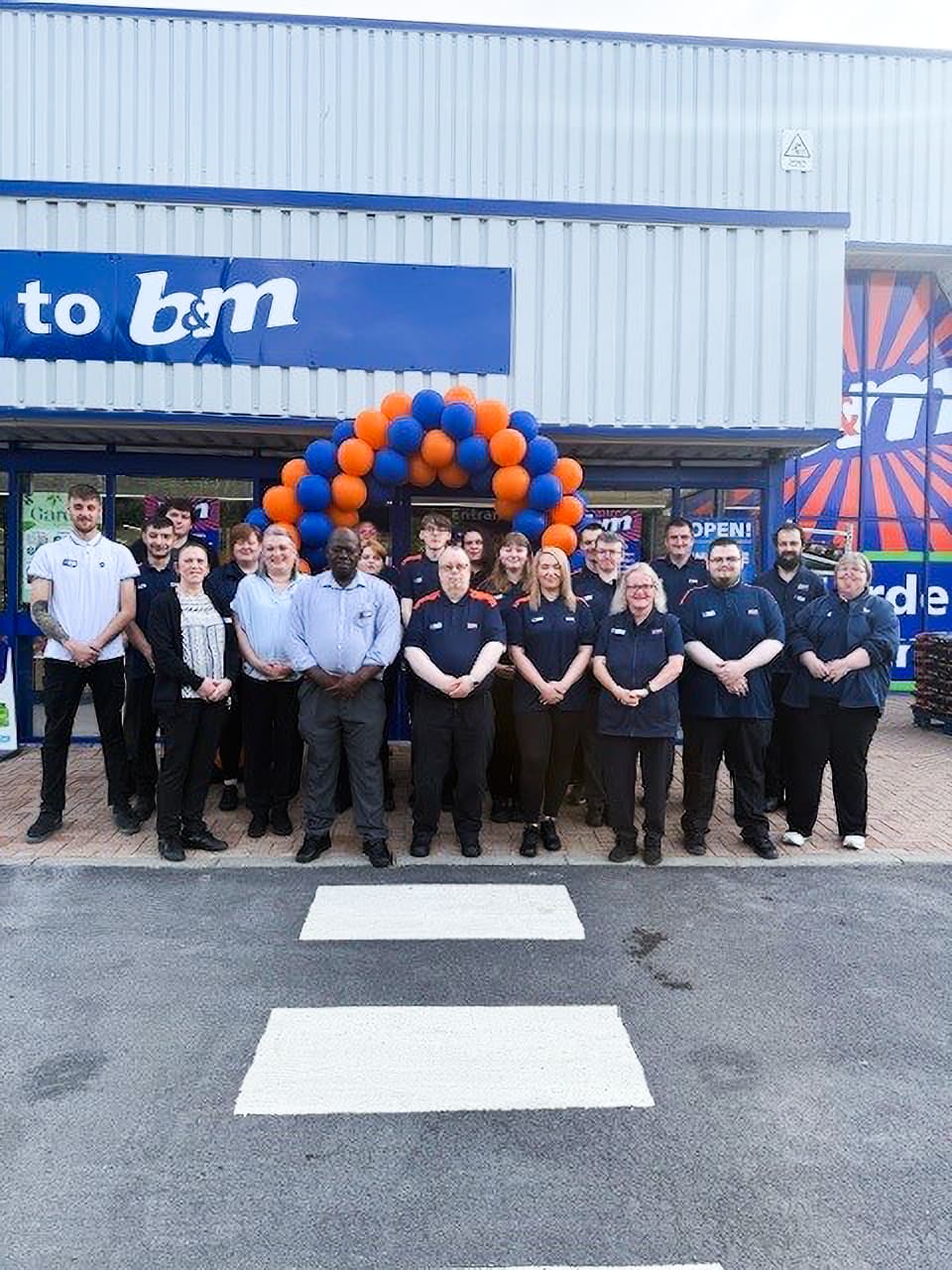 Images B&M Store with Garden Centre