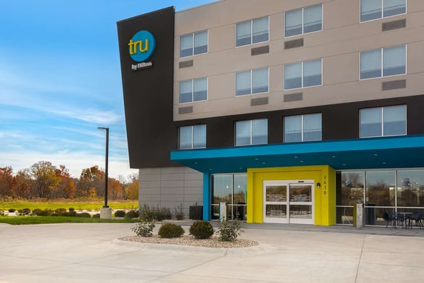 Images Tru by Hilton Anderson