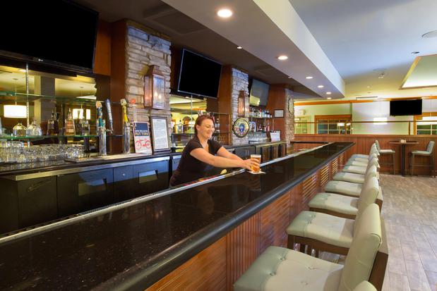 Images Holiday Inn Colorado Springs Airport by IHG