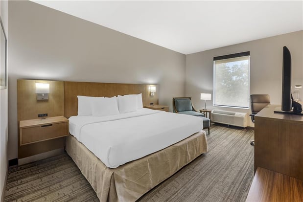 Images Best Western Green Oak Inn & Suites