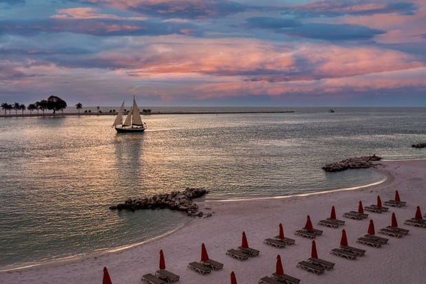 Images Hampton Inn & Suites Clearwater Beach